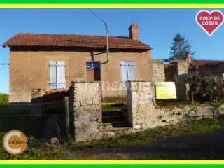 Residence for sale Gannay-sur-Loire (VAY62591)