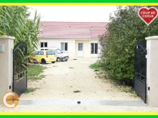 Residence for sale Issoudun (VAY72422)