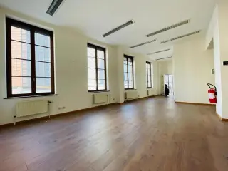 Kantoor te huur Brussel (VAZ14080)