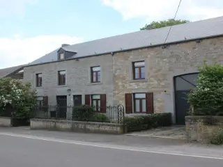 Residence for sale Doische (VAZ17411)