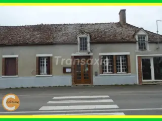 Commercial building for sale Beaulieu-sur-Loire (VAZ22944)