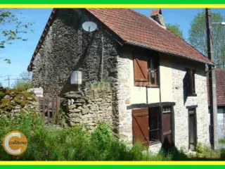 Residence for sale Dun-le-Palestel (VAZ54928)