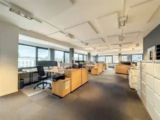 Bureaux à louer Uccle (VAZ55246)