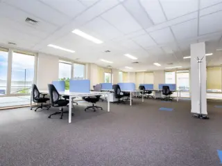 Bureaux à louer Drogenbos (VAZ59235)