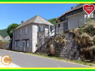 Residence for sale Murat (VAZ61417)