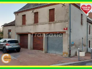 Residence for sale Marcillat-en-Combraille (VAZ67026)