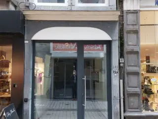 Surface commerciale à louer Liège (VAZ81671)