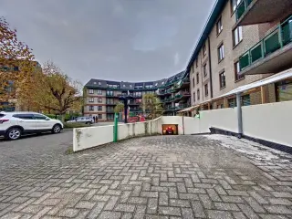 Parking for sale Evere (VAZ81868)