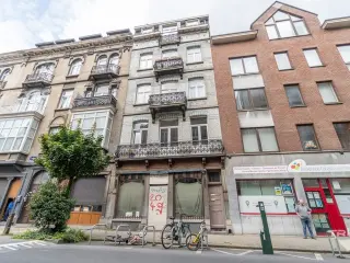 Huis gemengd gebruik te koop Vorst (VBA26697)