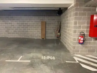 Parking te koop Neder-Over-Heembeek (VBA73933)