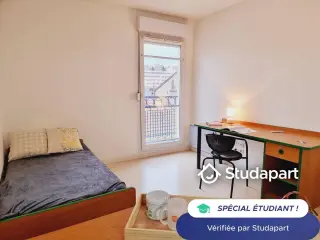 Student flat for rent Saint-Étienne (VBA81710)