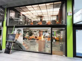 Handelspand te koop Ukkel (VBA97075)