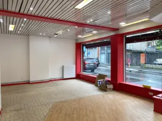 Bureaux à louer Charleroi (VBB18897)