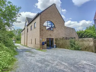 Surface industrielle à vendre Waterloo (VBB38454)