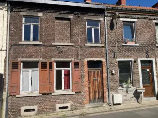 Residence for sale Roux (VBB43116)