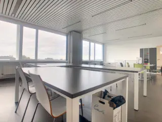 Handelspand te huur Moeskroen (VBB46316)