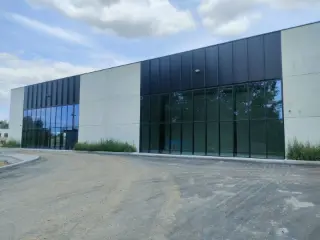 Industrial building for rent Enghien (VBB67878)