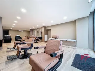 Handelspand te huur Marchienne-au-Pont (VBB75079)