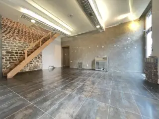 Handelspand te huur Nijvel (VBB76258)