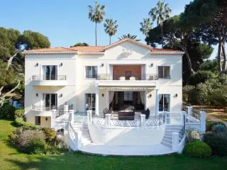 Maison à vendre Antibes (VBB84042)