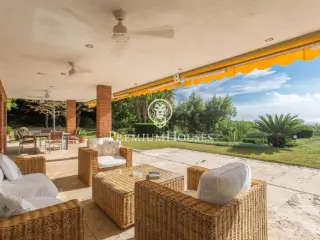 Huis te koop Sant Vicenç de Montalt (VBB89615)