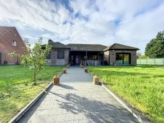 Villa à vendre Froyennes (VBC04117)