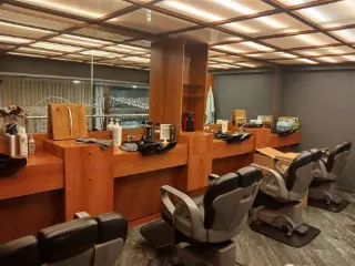 Handelspand te koop Ukkel (VBC11546)