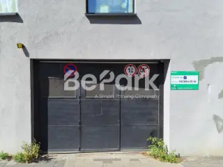 Parking for rent Brussels (VBC12120)