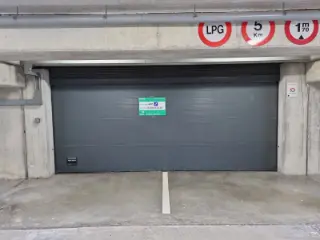 Parking te huur Groot-Bijgaarden (VBC12171)