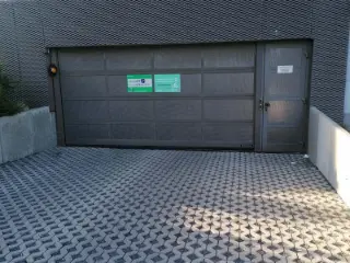 Parking te huur Sint-Agatha-Berchem (VBC12187)