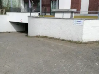 Parking à louer Woluwe-Saint-Lambert (VBC12188)