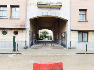 Parking for rent Sint-Jans-Molenbeek (VBC12261)