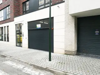 Parking for rent Sint-Jans-Molenbeek (VBC12267)