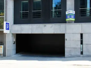 Parking for rent Sint-Joost-ten-Node (VBC12396)