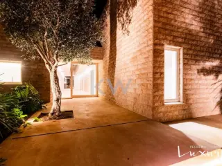 Residence for sale Cascais (VBC19316)