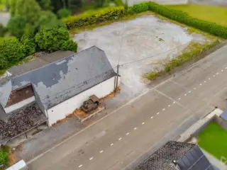 Surface commerciale à vendre Barbençon (VBC23953)