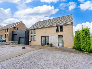 Kantoor te huur Heure-le-Romain (VBC25779)