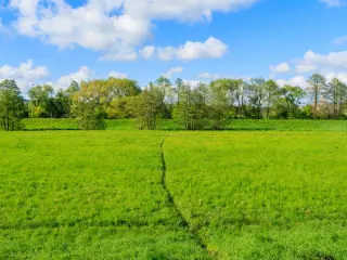 Land for sale Recht (VBC32024)