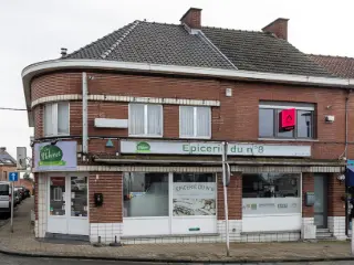 Commercial building for sale Châtelet (VBC34583)