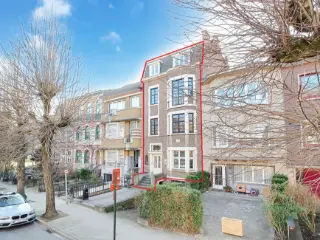 Opbrengsteigendom te koop Laken (VBC48407)