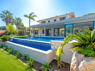 Residence for sale Sainte-Maxime (VBC49895)