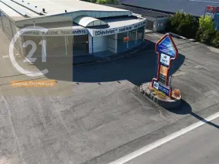 Surface commerciale à louer Rochefort (VBC51313)