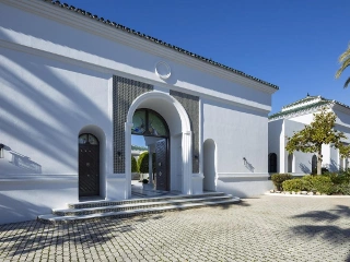 Villa for sale Marbella (VBC56096)