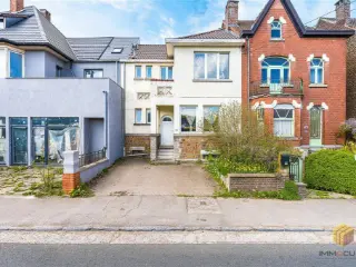 Maison à vendre Court-Saint-Étienne (VBC67575)