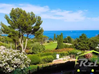 Appartement te huur Saint-Raphaël (VBC67604)