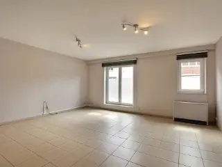 Rez-De-Chaussée à vendre Spy (VBC73737)