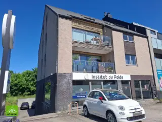 Commercial building for rent Bouge (VBC77977)