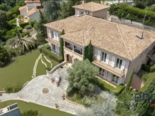 Residence for sale Sainte-Maxime (VBC82485)