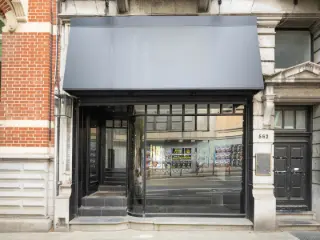 Handelspand te huur Elsene (VBC87582)