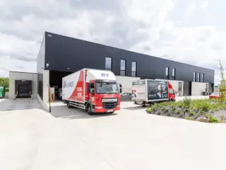 Surface industrielle à louer Champion (VBC90193)